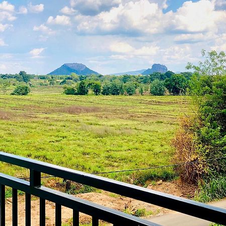 Organic Garden Resort Sigiriya Buitenkant foto