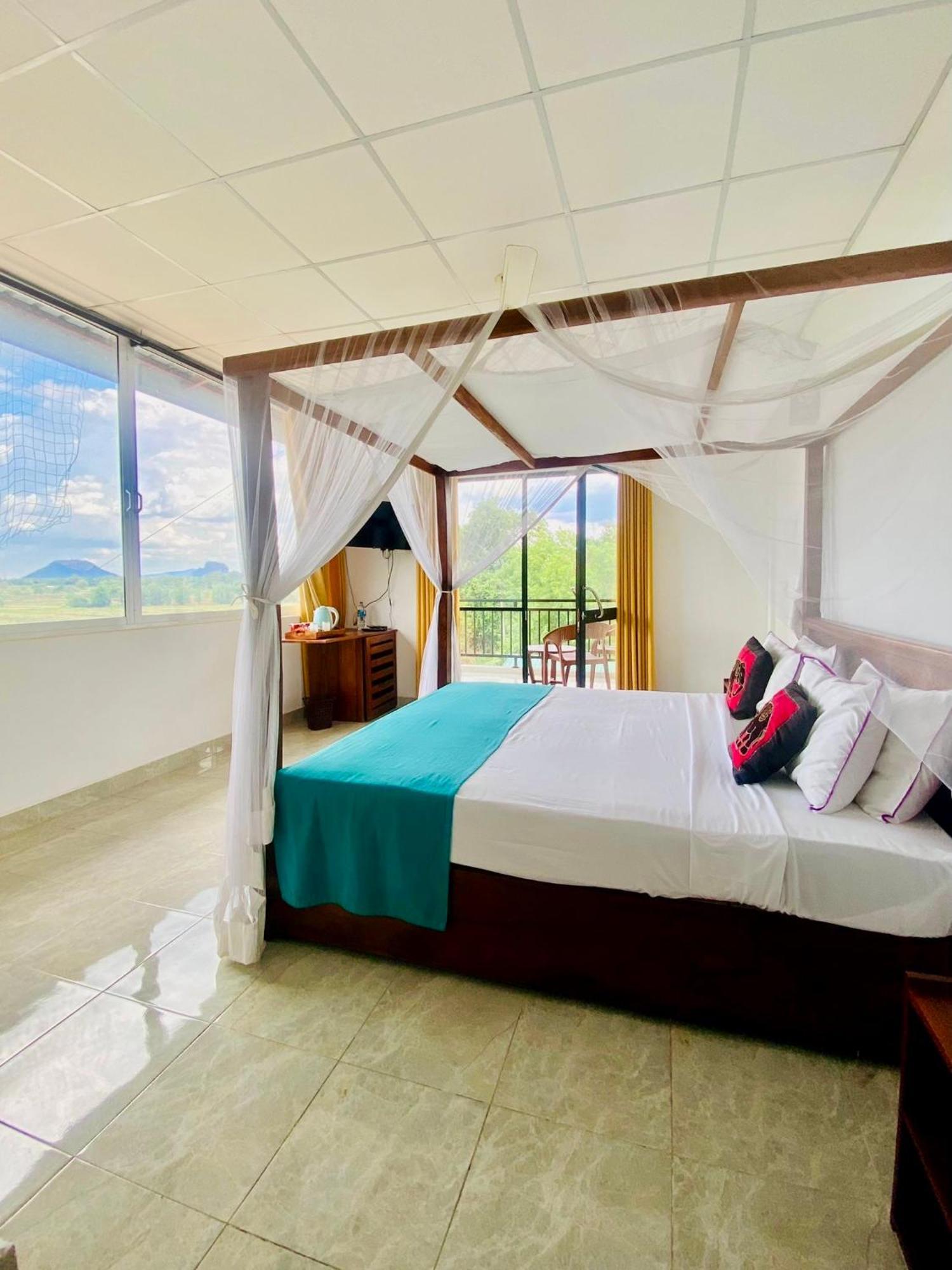 Organic Garden Resort Sigiriya Buitenkant foto