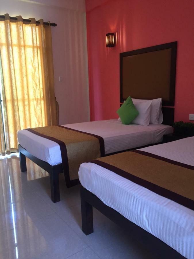 Organic Garden Resort Sigiriya Buitenkant foto