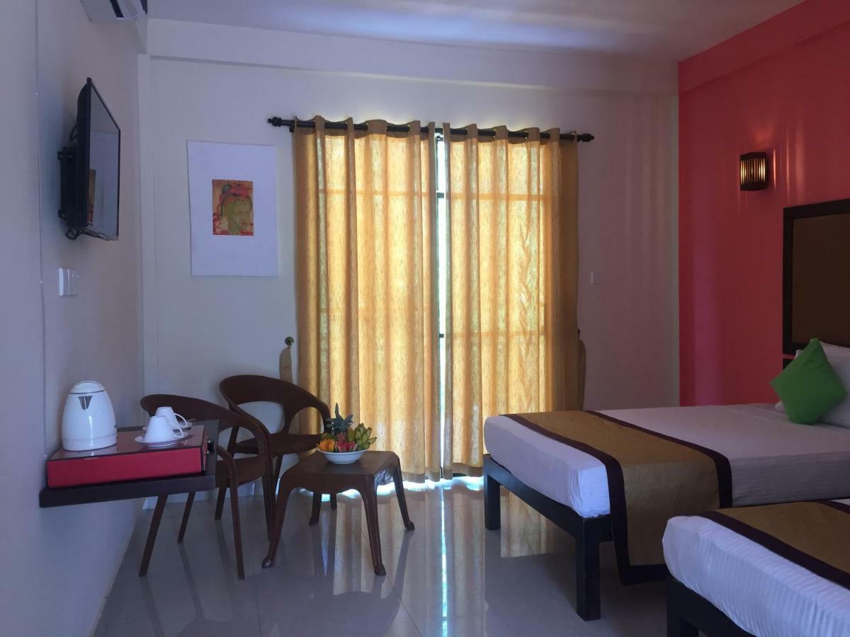 Organic Garden Resort Sigiriya Buitenkant foto